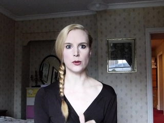 StripCamFun Blonde Amateur MILF Webcam for You