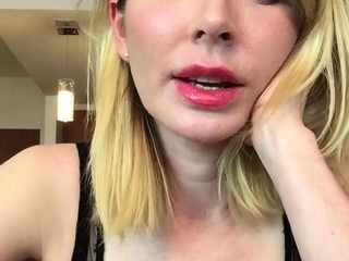 Big boobs milf masturbates with her dildo