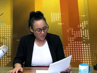 Camsoda Latina masturbating on air