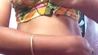 Maya fingering her pussy and cumming