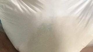 Diaper fetish – fill the diaper while walking