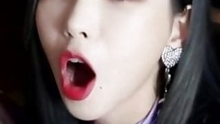 Fill Karina’s Mouth With Your Cum, Fellas